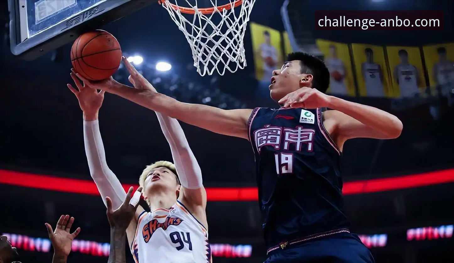 安博体育ANBO官网安装失败 上海男篮豪取12连胜登顶联赛的战术深度解析:团队篮球的胜利方程式